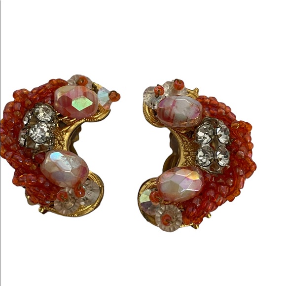 Vintage Robert Crescent Coral Clip Earrings - Picture 2 of 7